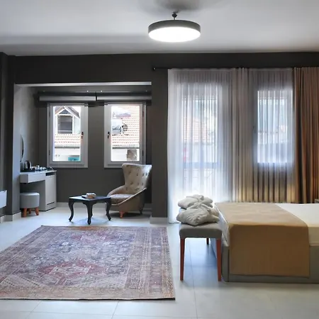 Pier21 House 4*